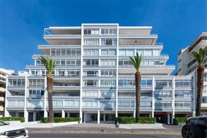 Apartment For Sale in Sea Point