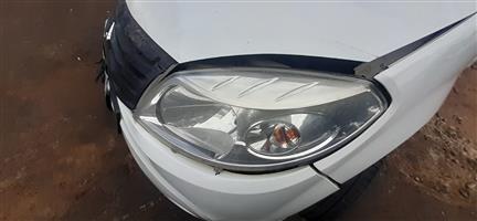 Renault Sandero 1.6 2012 used headlight for sale