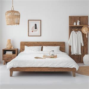 Queen size Voyager bed from Cielo
