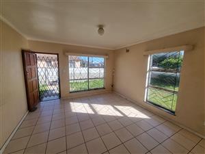 House Rental Monthly in Devon Park Village