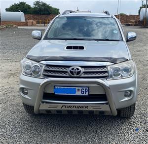 Toyota Fortuner 2010 3.0D4D A/T