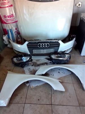 Audi B8 front spares
