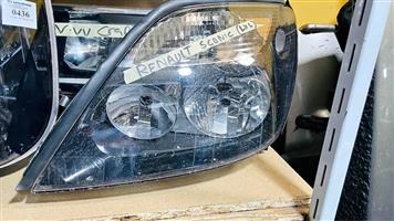 Renault Scenic headlight
