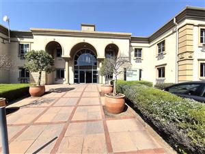 242m² offices to let in Hyde Park