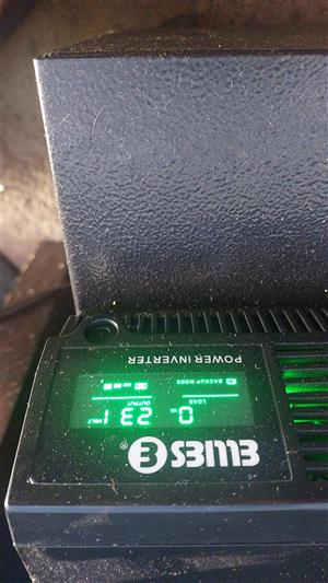 Ellies Trolley Inverter/UPS with Batteries,used once