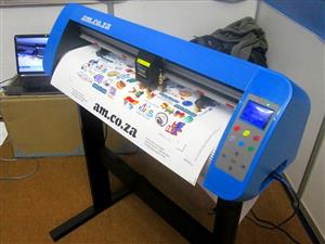 V3-747B V-Smart Contour Cutting Vinyl Cutter 740mm Working Area, Stand & Collection Basket