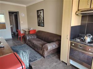 Garden Cottage Rental Monthly in Klipheuwel