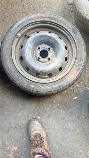 Single Nissan NP 200 15 inch standard rim for sell