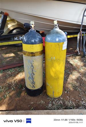 Scuba cylinders