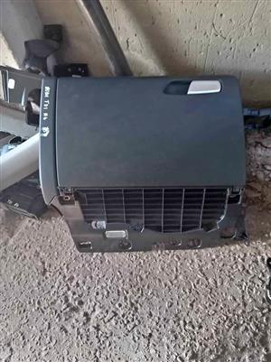 Audi A4 B8 glove box 