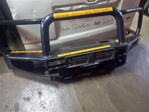 TOYOTA HILUX GD-6 BULL BAR R10