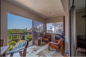 Home on the Hill – Views That Wow!