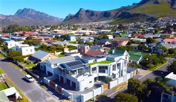 One house, two apartments, 20kW in solar