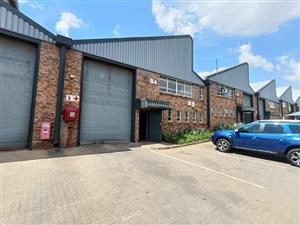 Fantastic Warehouse to let in Robertville!