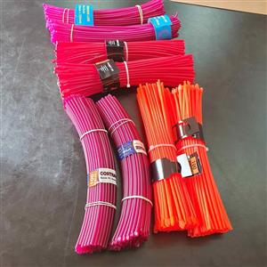 Brushcutter cutting nylon. 