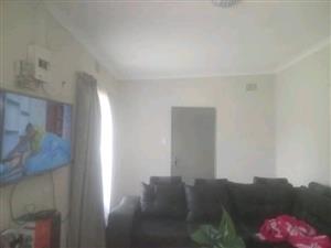  1 Bedroom Cottage to Let in Wychwood, Germiston (Eugenia Road) 