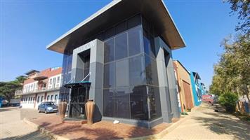Highway Business Park: Stand Alone Large Warehouse / Distribution Centre To Let In Centurion with Magnificent Main Road Visib