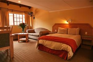 Mount Amanzi Christmas and New Years Week 1hour from SunCity 45min Jhb half Pret