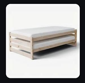 Stack beds