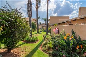 Charming and Spacious Simplex in Penny Lane, Roodekrans