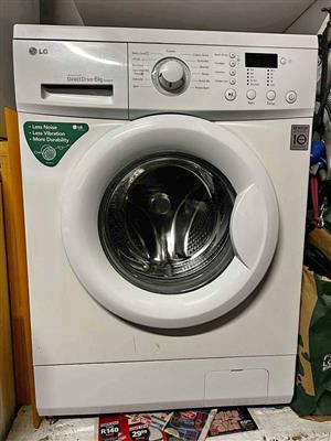 Lg washing machine 6kg Very good condition can be delivered today