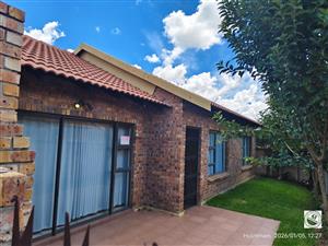 Neat as a Pin pet friendly townhouse  For Sale – Sasolburg.