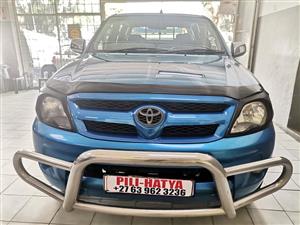 2006 TOYOTA HILUX 2.7 VVTI HIRADER DOUBLE CAB MANUAL