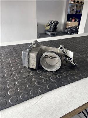 Renualt Clio 1.6 K4J Throttle body for sale 