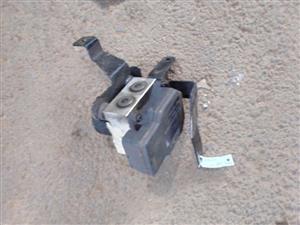 2005 up Hyundai Tucson ABS pump