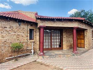 Turn this hidden gem into your dream home!