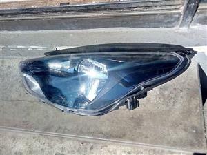 Ford Figo headlight