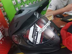 Spirit Onyx Matt Black Helmet