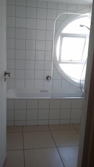 TO FLOOR MODERN, SWIMMING POOL