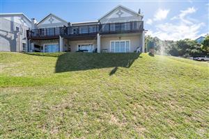 SAFE, STYLISH AND STEPS FROM THE SHORE