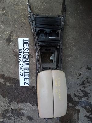 BMW E70 X5 INTERIOR CENTER  CONSOLE UNIT