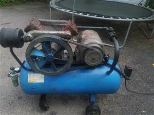 Air compressor