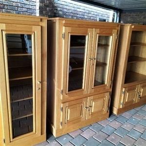 Cupboard Solid Wood Oak 3 Piece Bookcase Wall Unit For Sale!