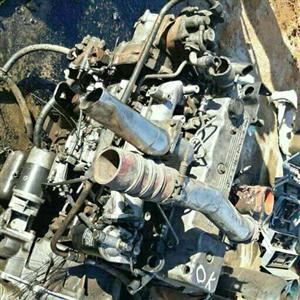 Nissan UD40/35 FD46 engine&gearbox for sale
