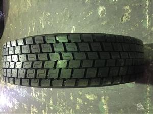 M43 315/80R22.5 Retreads Tyres