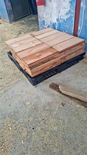 Saligna Off Cut Boards 90 off