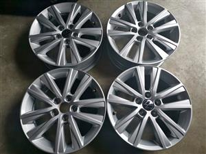 15 inch VW POLO TSi/VIVO original new mags set
