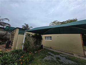 Charming Bachelor Cottage in Peaceful Garden Setting