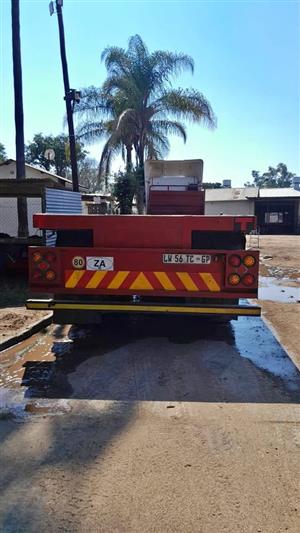 Triaxle trailer