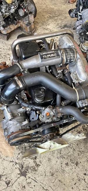 Isuzu 4jb1t Kb280dt complete engine