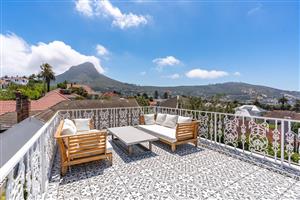 House For Sale in Oranjezicht