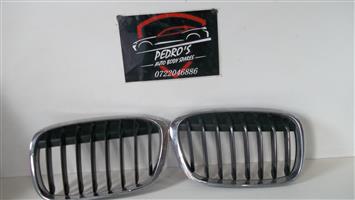 BMW X1 F48 Grilles