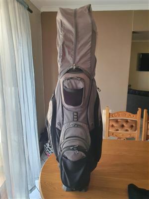 Golf clubs and golf bag for sale