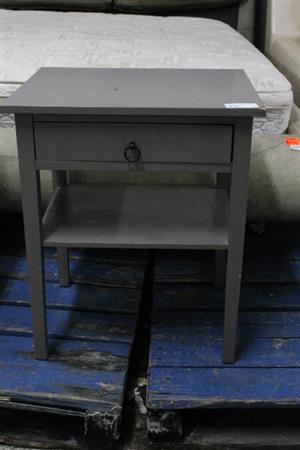 GREY PEDESTAL W/DRAWER(S066829B)