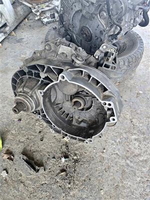 Vw Kombi T5 2.5 Tdi (AXE) Gearbox for sale