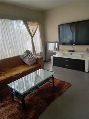Bachelor Flat for Rent in Dawnview